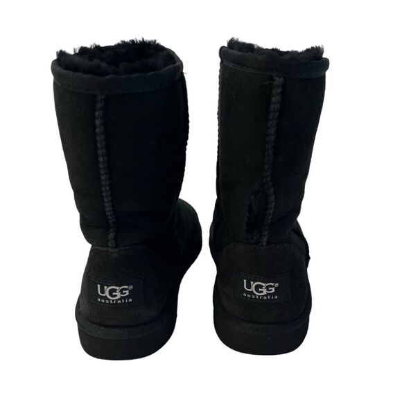 UGG Australia Classic II Boot Black Kids Size 3 - Picture 4 of 6